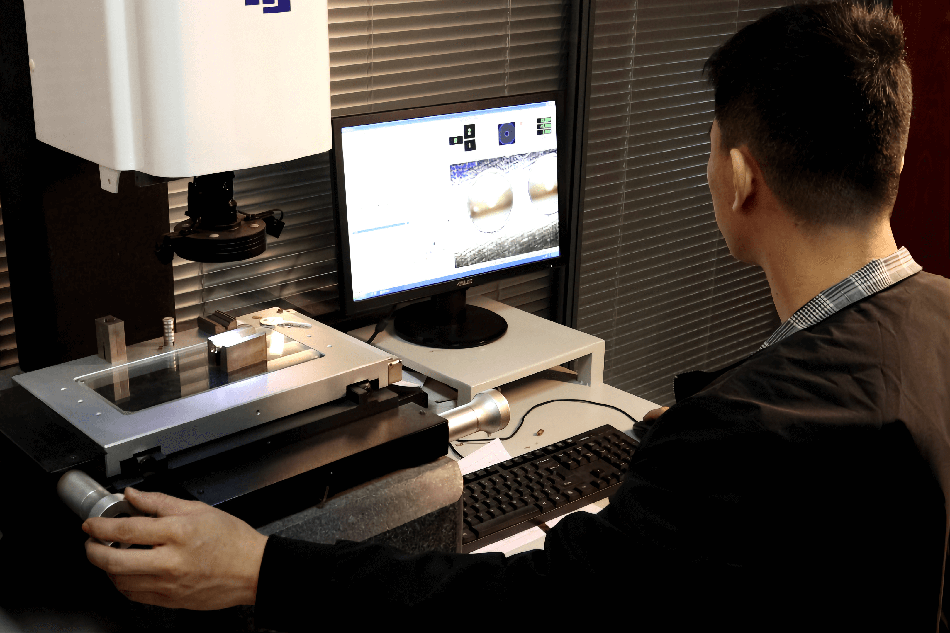 locking system manufacturer